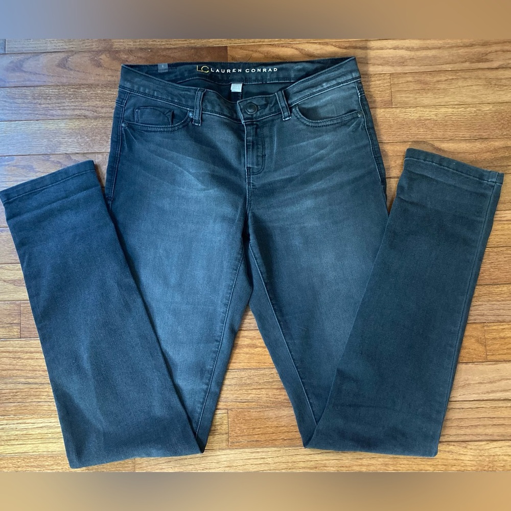 Size 6 Lauren Conrad jeans